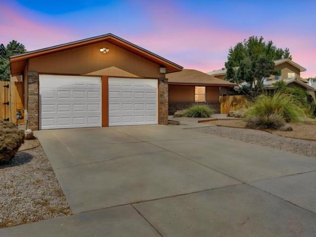 House for sale in New Mexico