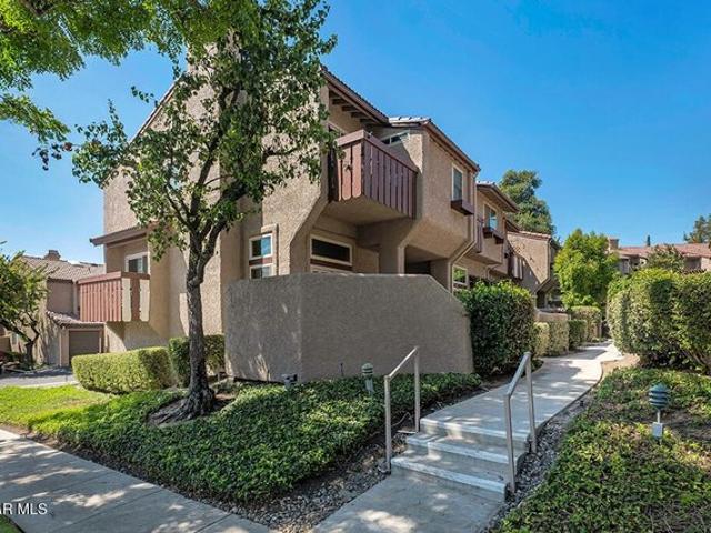 Townhouse for sale in Simi Valley, California