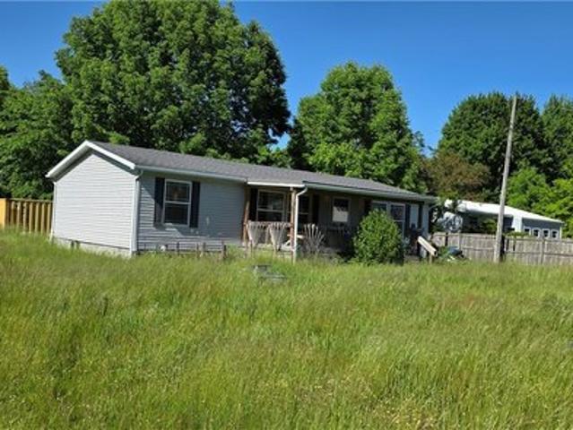 House for sale in Cortland, Ohio