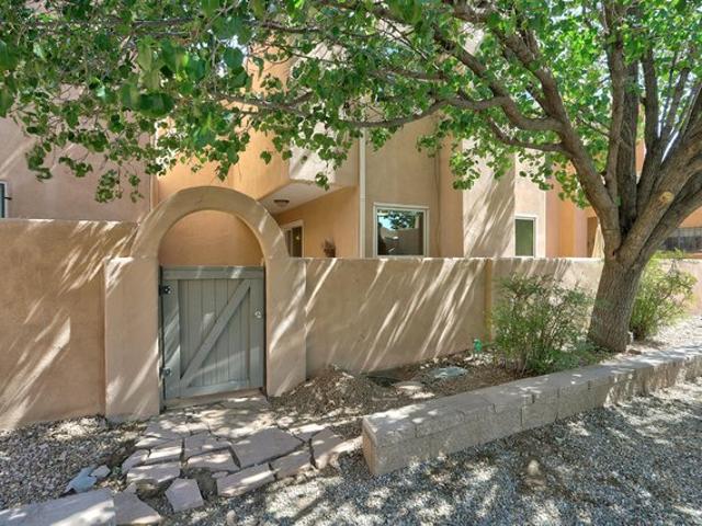 Townhouse for sale in New Mexico