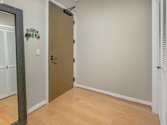 Condo for sale in Oregonia