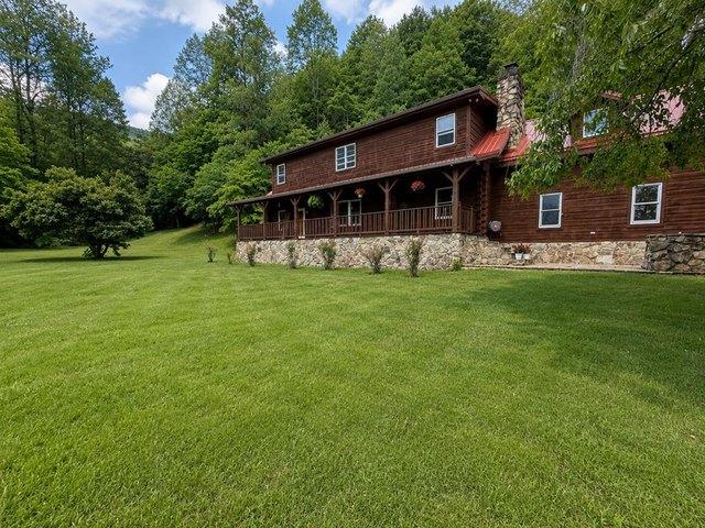 House for sale in Pikeville, Kentucky