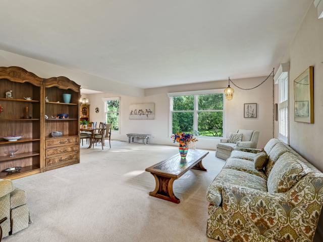 House for sale in Barrington, Lake County