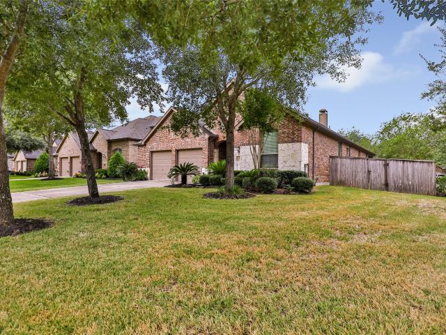 House for sale in Porter, Montgomery County