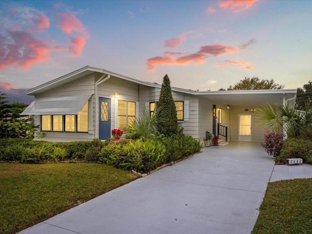 House for sale in Zellwood, Florida