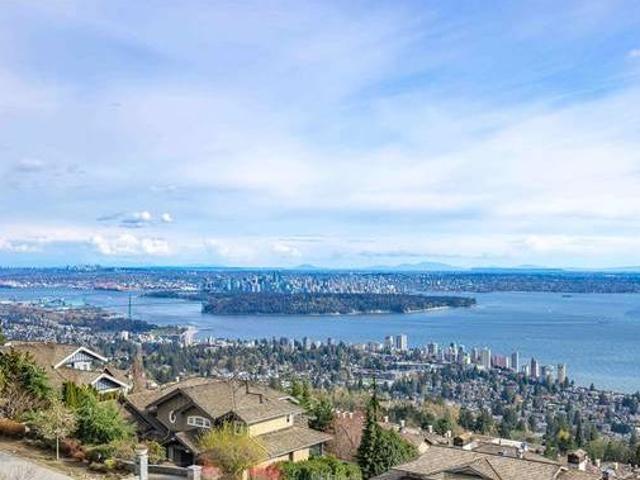 House for sale in West Vancouver, British Columbia