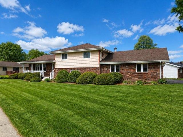 House for sale in Dyer, Indiana