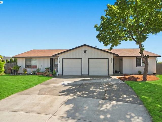 House for sale in Oregonia