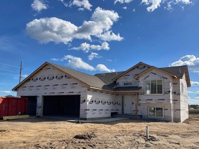 House for sale in Cambridge, Isanti County
