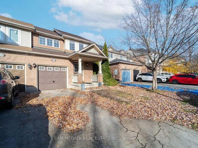 Townhouse for rent in Woburn, Ontario