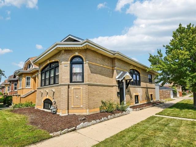 House for sale in Berwyn, Illinois