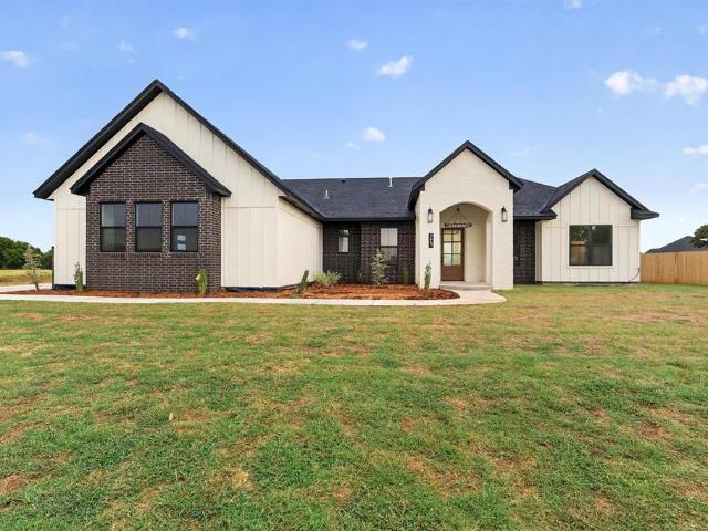 House for sale in Blanchard, Oklahoma