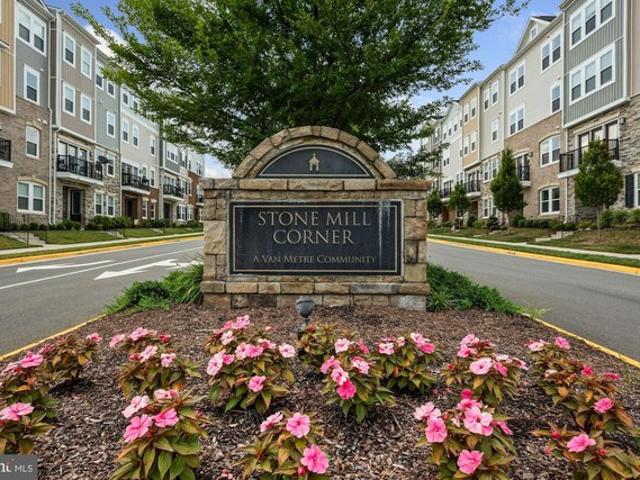 Condo for sale in Aldie, Loudoun County