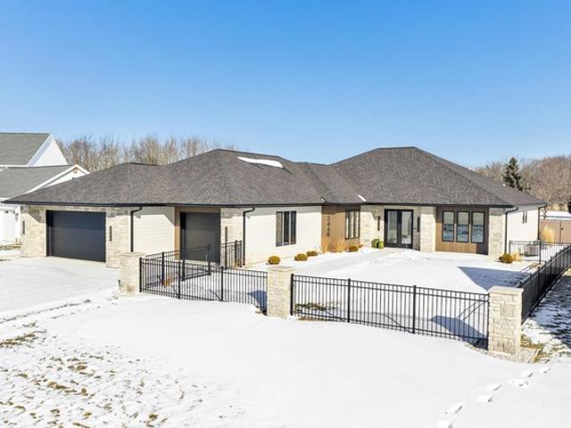 House for sale in De Pere, Wisconsin