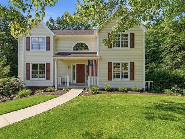 House for sale in Bakerstown, Pennsylvania