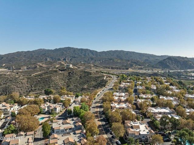 Condo for sale in Canyon Country, California