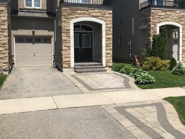 Townhouse for rent in Woburn, Ontario