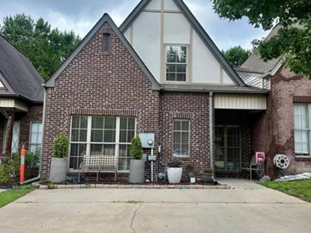 Townhouse for sale in Birmingham, Alabama