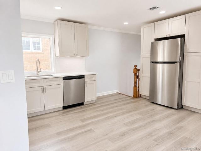 Property for rent in Queens, Arverne