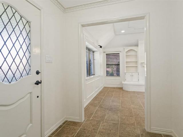 House for sale in Bedford, Tarrant County