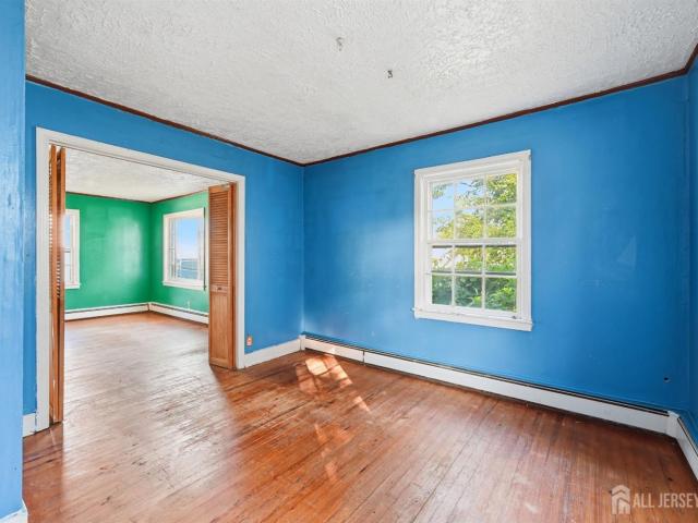 House for sale in Sayreville, New Jersey