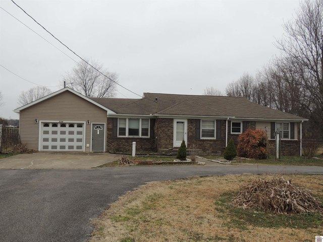 House for sale in Mayfield, Kentucky
