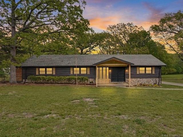 House for sale in Locust Grove, Oklahoma
