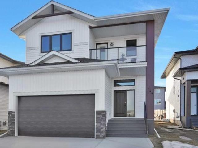 House for sale in Alberta