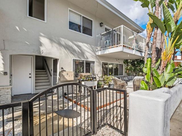 Apartment for rent in San Clemente, California