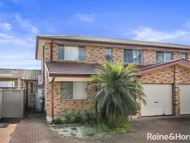House for rent in Smithfield, New South Wales
