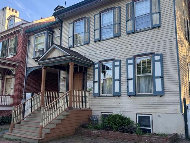 Townhouse for sale in Mount Holly, New Jersey