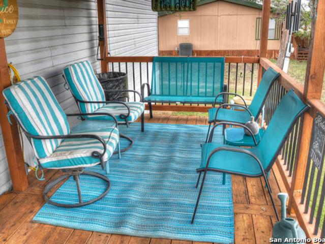 House for sale in Leakey