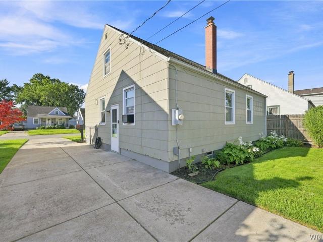 House for sale in Town of Tonawanda, Erie County