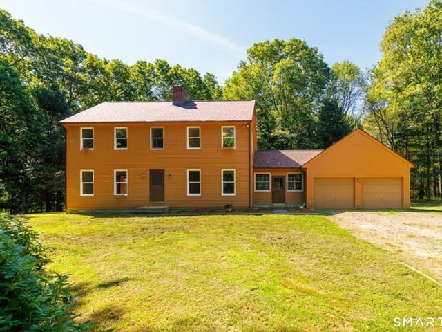 House for sale in Pomfret, Connecticut