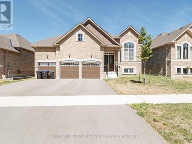 House for sale in Wasaga Beach, Ontario