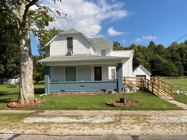 House for sale in Bloomingdale, Parke County