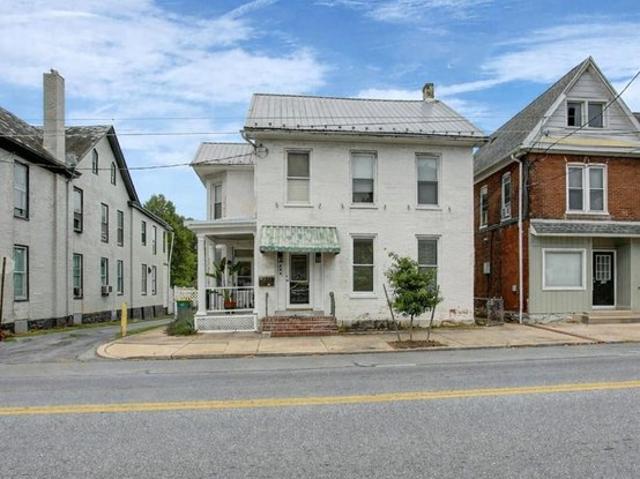House for sale in Waynesboro, Pennsylvania