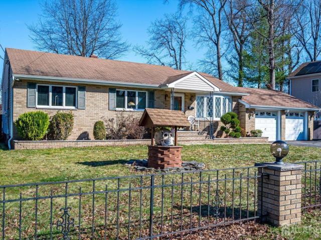 Property for sale in Edison, New Jersey