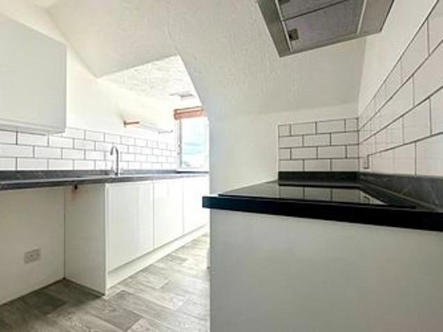 Apartment for rent in Cliftonville West, Acol