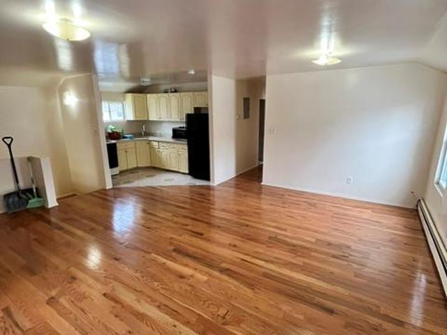 Property for rent in Queens, Arverne