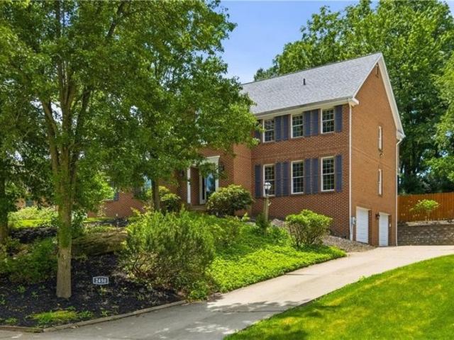 House for sale in Wexford, Pennsylvania