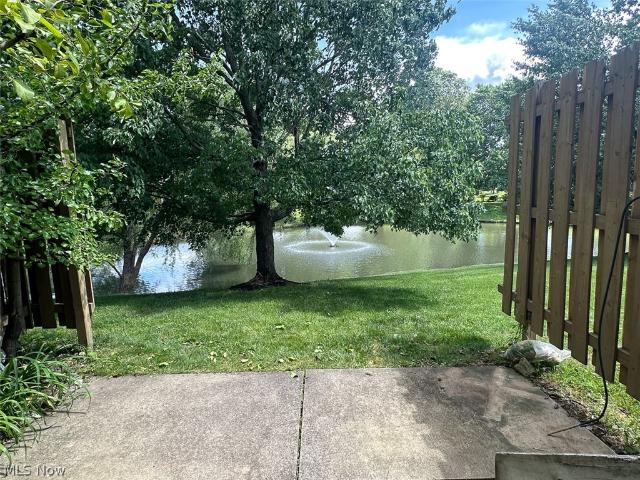 Condo for sale in Summit, Ohio