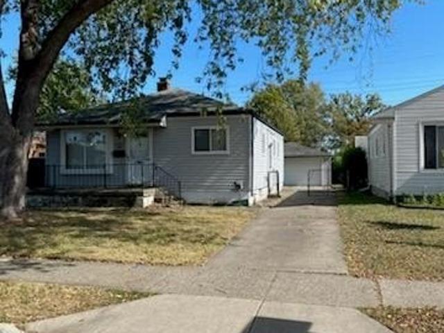 House for sale in Eastpointe, Michigan