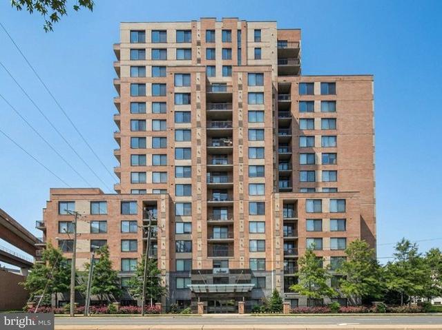 Condo for sale in Alexandria, Virginia