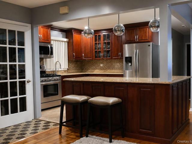 House for sale in Rosedale, New York