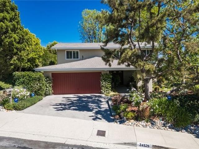 House for sale in Woodland Hills-Warner Center Neighborhood Council District, Canoga Park