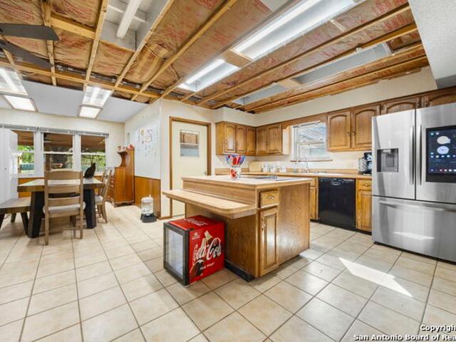 Farm for sale in Pleasanton, Texas