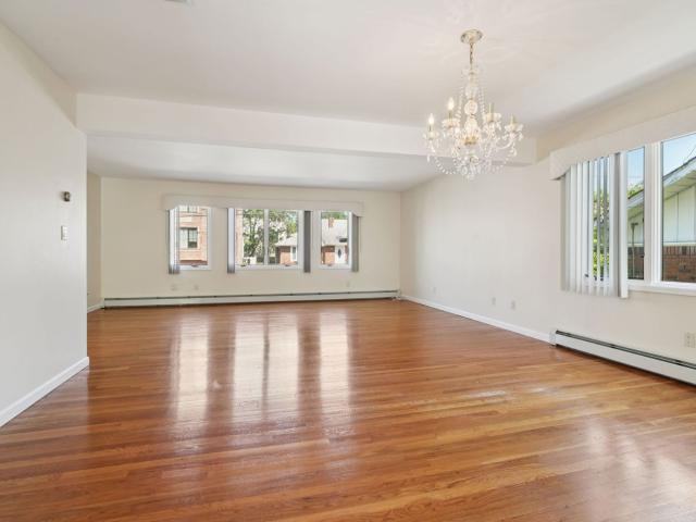 Condo for rent in Fort Lee, New Jersey
