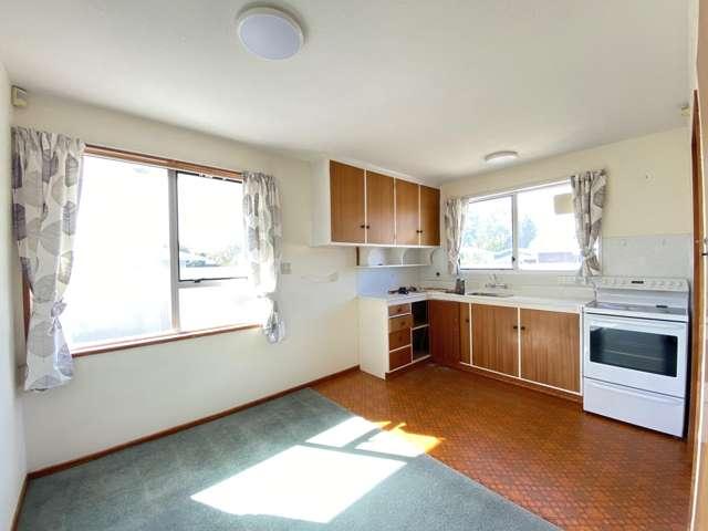House for rent in Chaslands, Canterbury