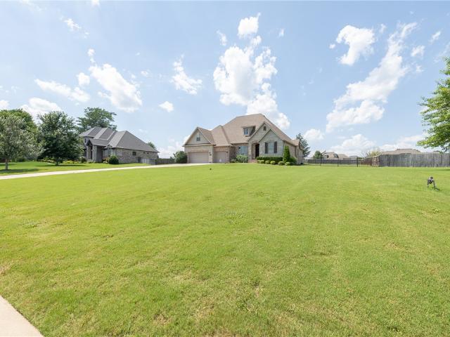 House for sale in Ark